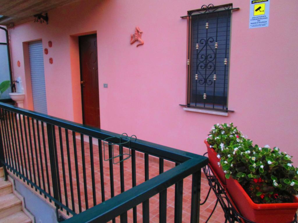 B&B Le Begonie Ascoli Piceno Phòng bức ảnh
