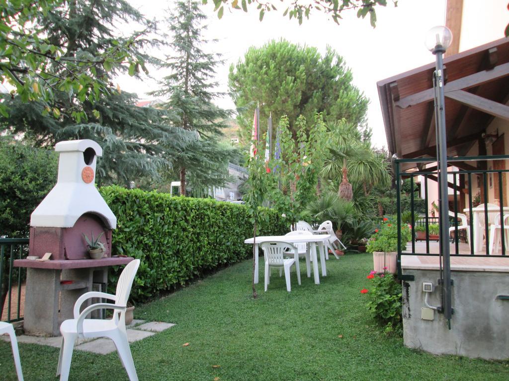 B&B Le Begonie Ascoli Piceno Ngoại thất bức ảnh