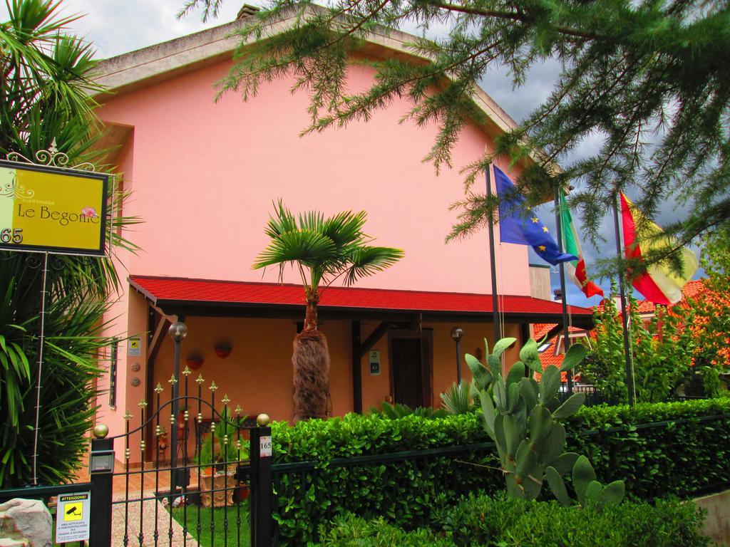 B&B Le Begonie Ascoli Piceno Phòng bức ảnh