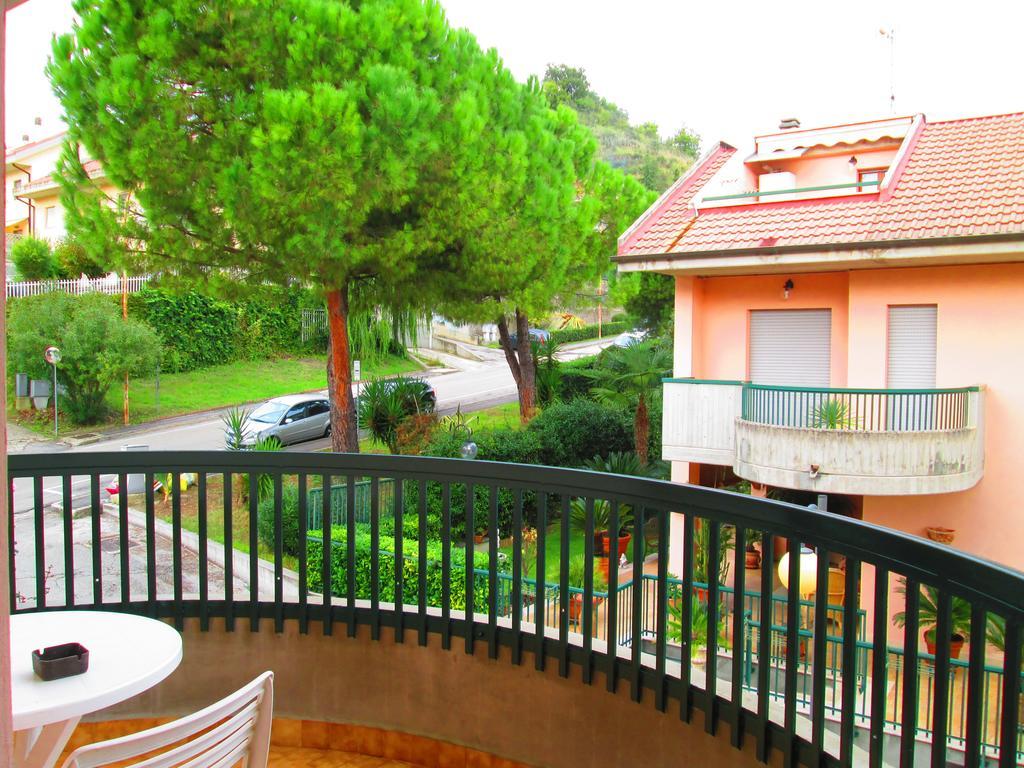B&B Le Begonie Ascoli Piceno Ngoại thất bức ảnh