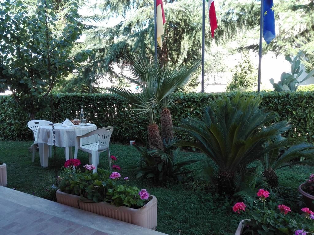 B&B Le Begonie Ascoli Piceno Ngoại thất bức ảnh